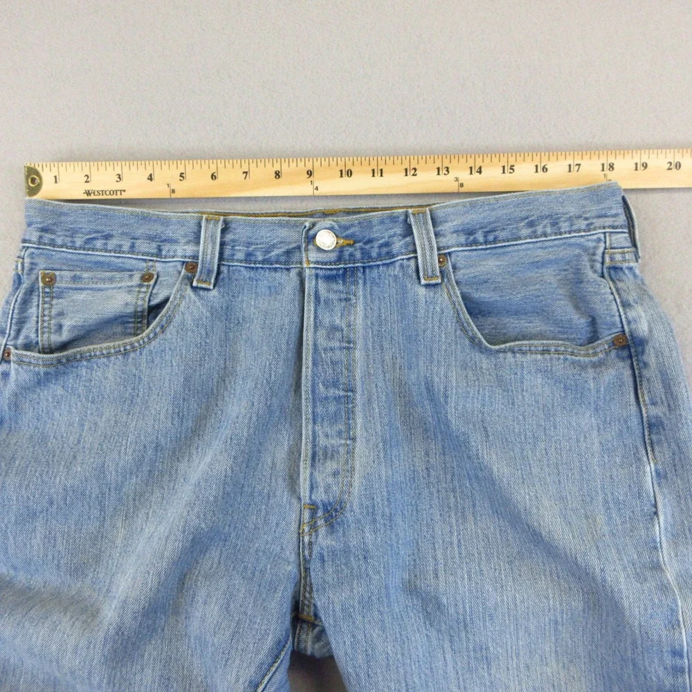 Levi's 501 Jeans Men 38x32 (Actual 37x30) Light Blue Straight Leg Button Fly